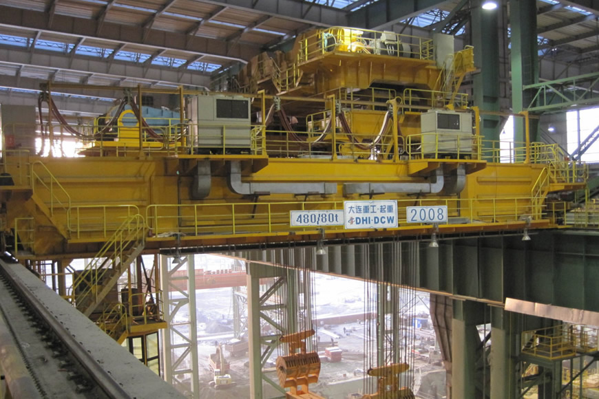 Metallurgical crane